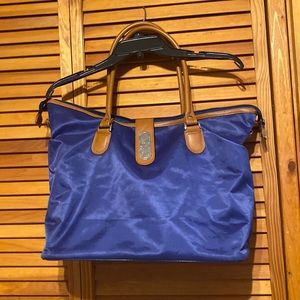 Beautiful tote bag nice color darke blue and brown holder